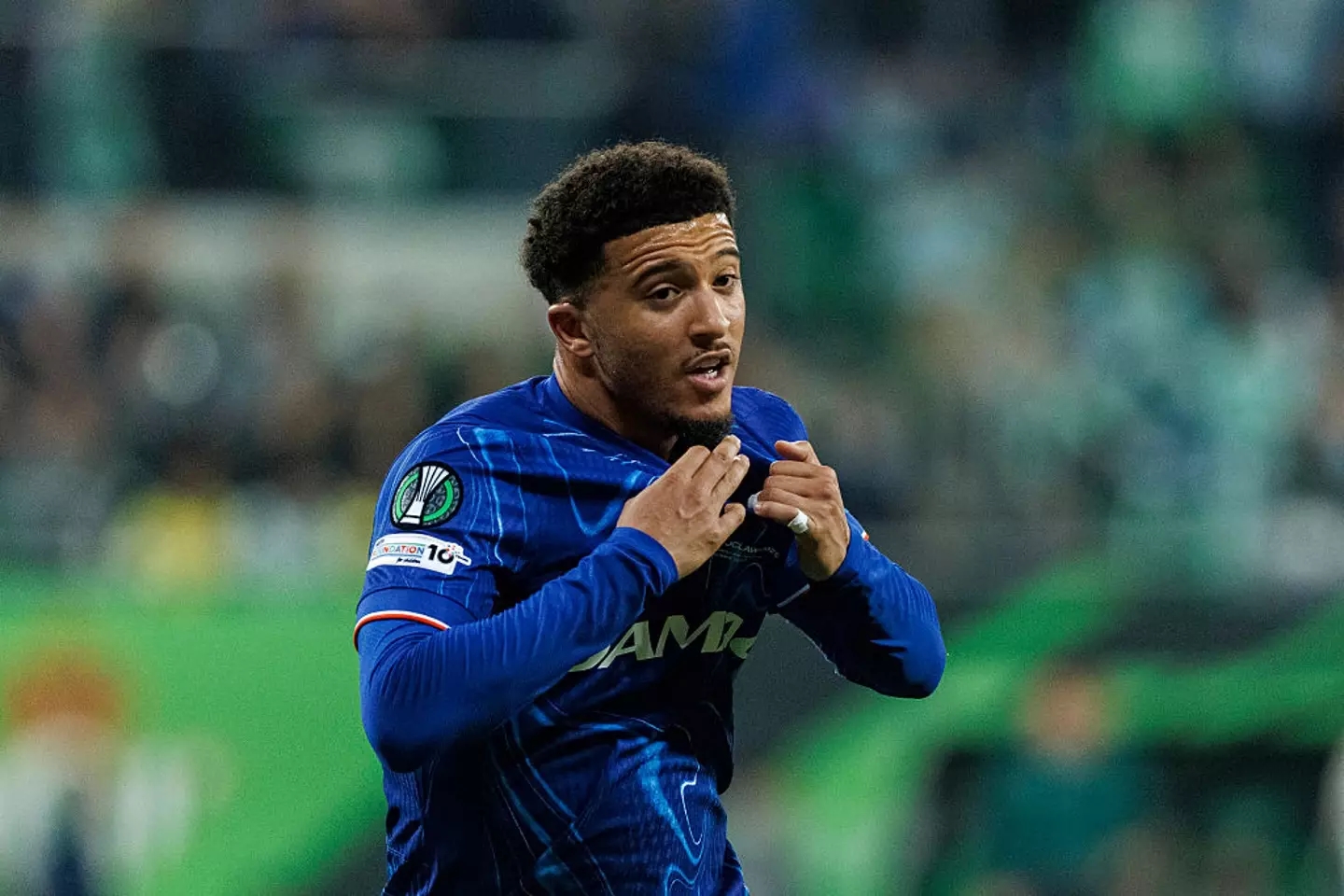 Tương lai bất định của Jadon Sancho sau mùa giải ấn tượng tại Chelsea