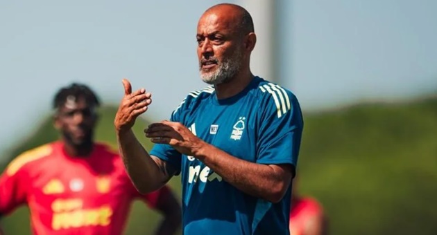 Nottingham Forest: Sự trở lại đầy tham vọng của chú Lữ đoàn đỏ